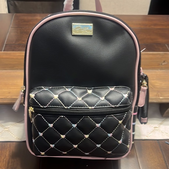 Brand new Juicy Couture with coin purse - Picture 2 of 12